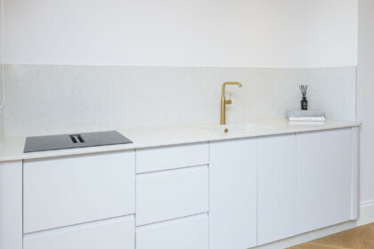 4c401e1f77bf3a79a1ea653ea8c3b82d - 16