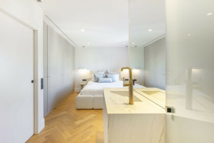 4c401e1f77bf3a79a1ea653ea8c3b82d - 33