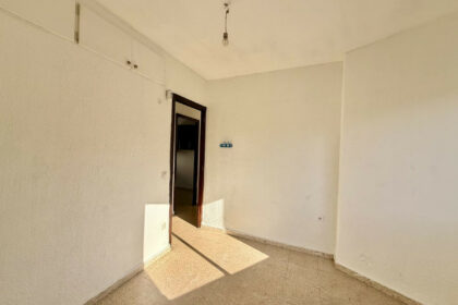 4d31a9ecb8427d0cedcd4c1cab4fdd6a - 14