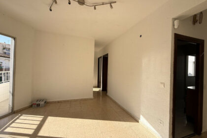 4d31a9ecb8427d0cedcd4c1cab4fdd6a - 5