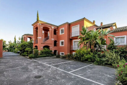 4d7399b8117a34a908fbd164da800441 - 20