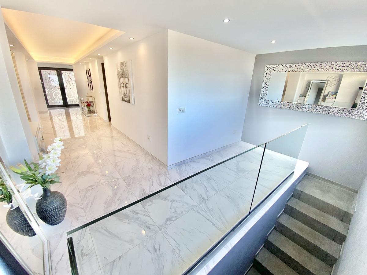 4d80e358dbd282eaafb6fe22f865bfed - 12