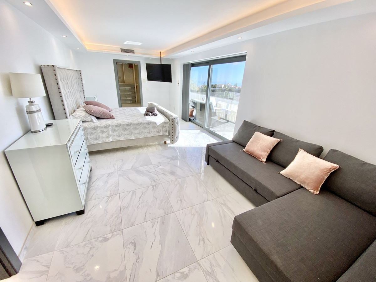 4d80e358dbd282eaafb6fe22f865bfed - 13