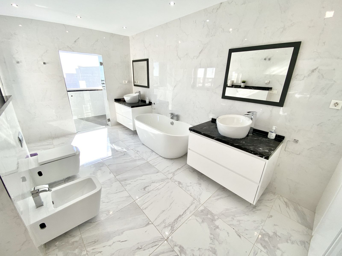 4d80e358dbd282eaafb6fe22f865bfed - 15