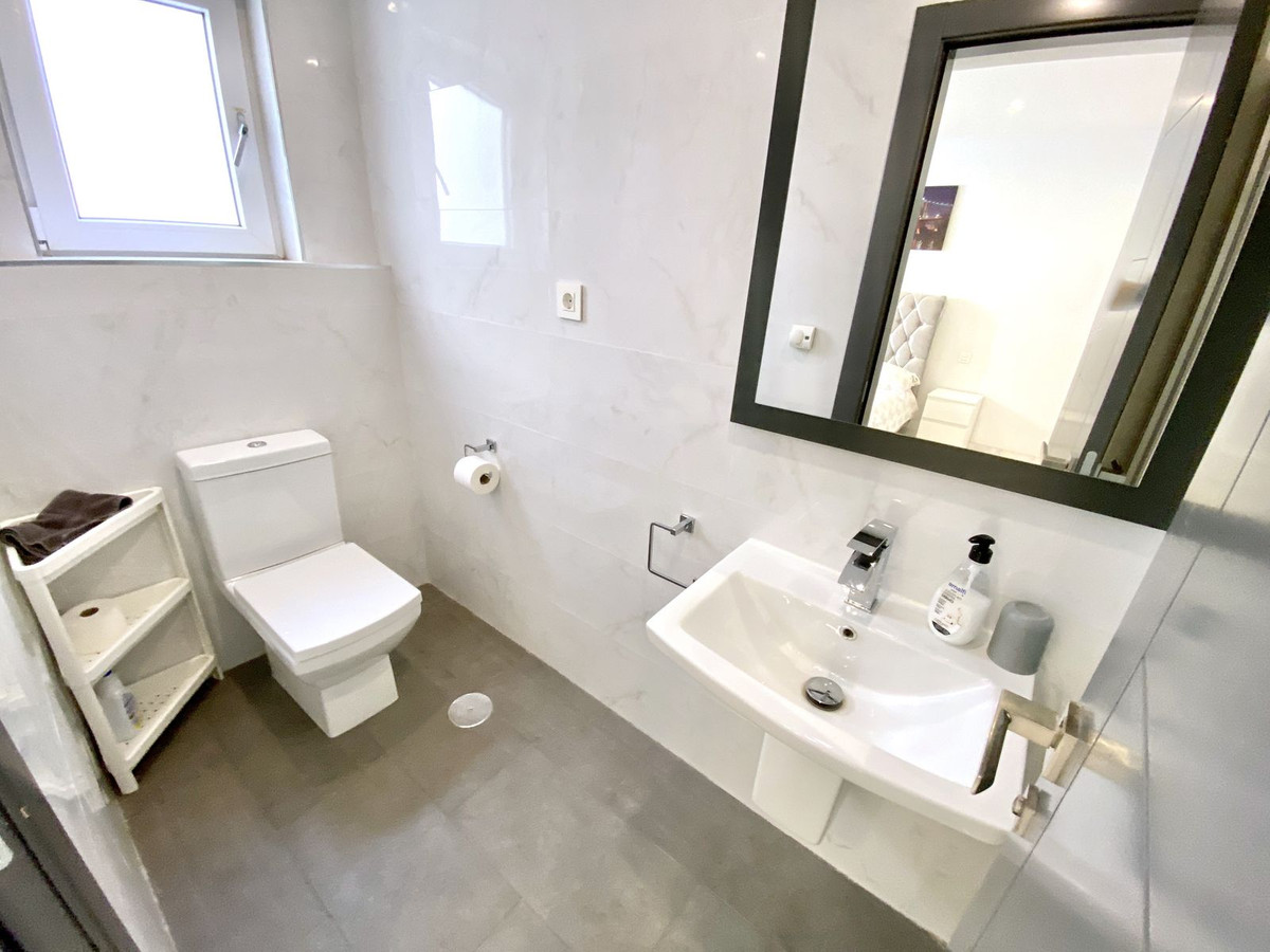 4d80e358dbd282eaafb6fe22f865bfed - 21