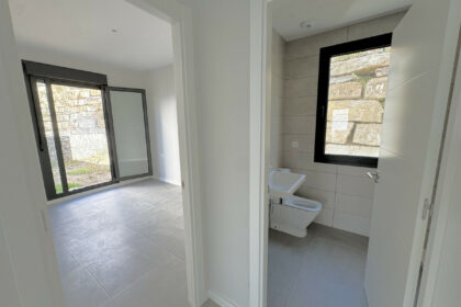 4dfb3d82e20a27cc16f7a895e670b46f - 7