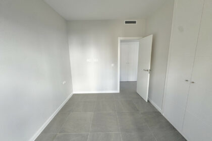 4dfb3d82e20a27cc16f7a895e670b46f - 8