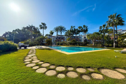 4e63a8db7c3d29dfff9b4bab78102447 - 23