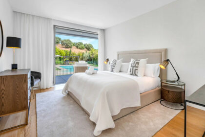 4e76c4e7d1e6691e65afb7b8fa5ab1fd - 12