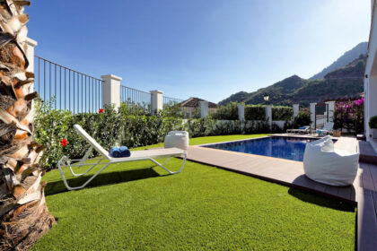 4ec49dcd5e445004433481b216afcb8d - 33