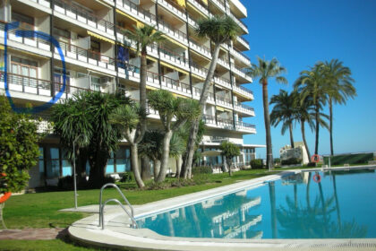 4feabb29c5e8f0da9eff54adbdeb1f76 - 20