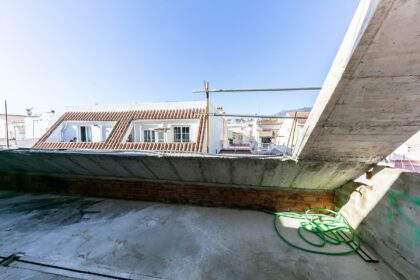 509d995b30864b50e963f5132dc85246 - 16