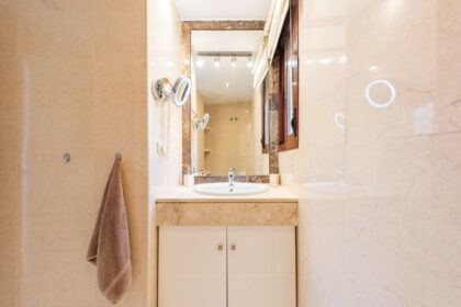 50beb2ae9e8d21e5c4e306485d7cbb4a - 18