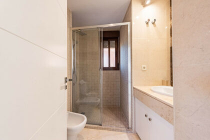 50beb2ae9e8d21e5c4e306485d7cbb4a - 20