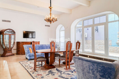 50df1ddbc8977d5a75782f57610265de - 10