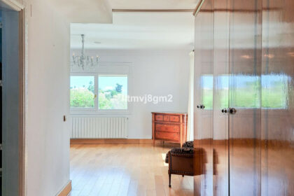 50df1ddbc8977d5a75782f57610265de - 28