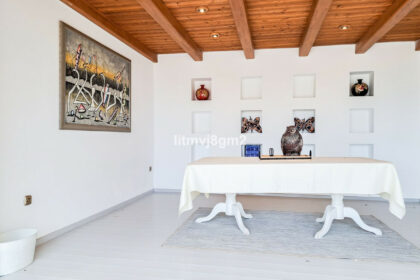 50df1ddbc8977d5a75782f57610265de - 38