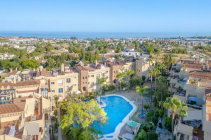 51700f9fa88b32f0c3feab5f0293f059 - 1