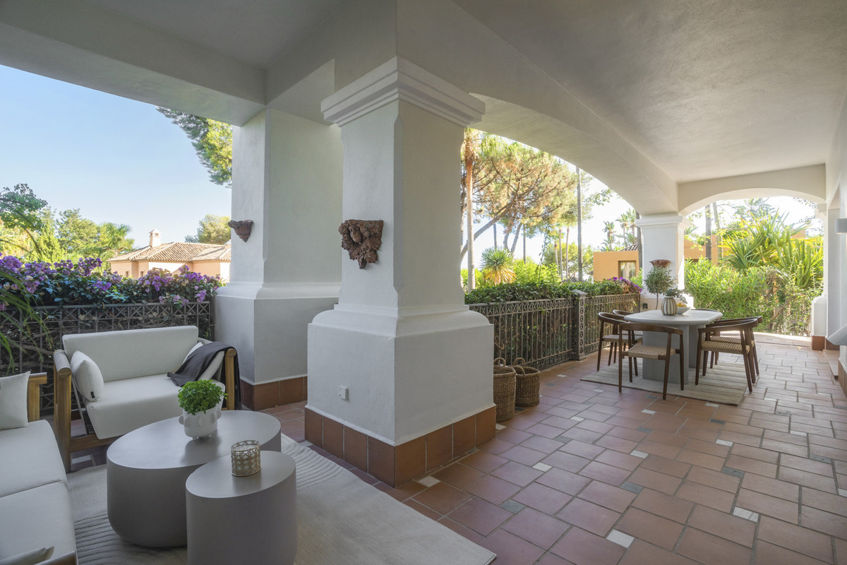 5194aff81e91b97762d0aa8659cf9c0e - 21