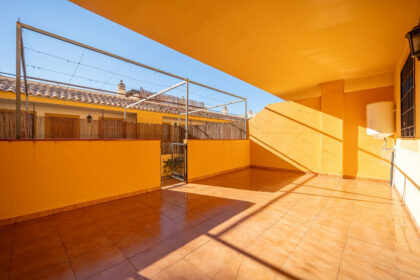 5251429914705c67a5ad692e3f3a8728 - 16