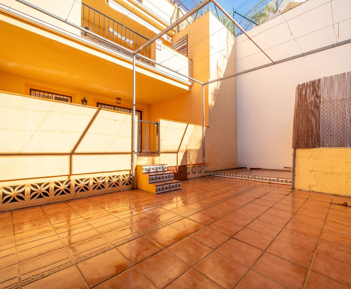 5251429914705c67a5ad692e3f3a8728 - 19