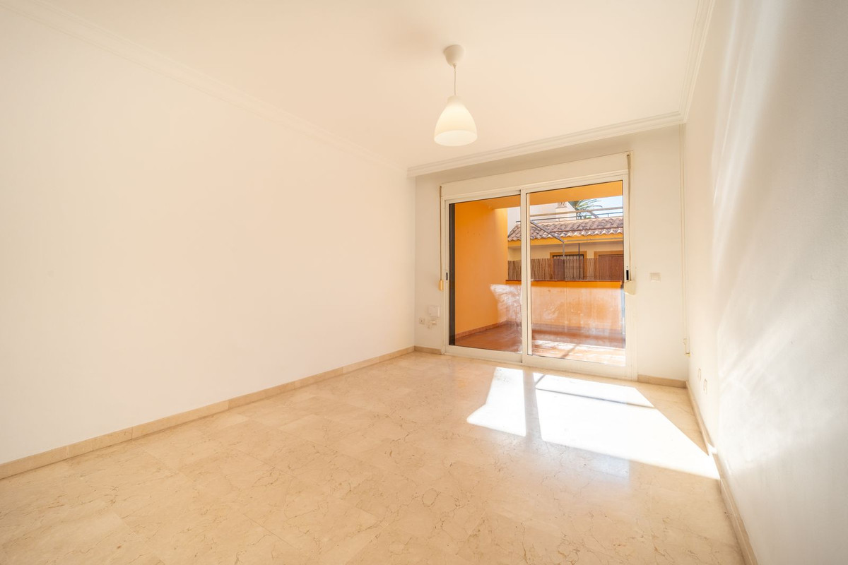 5251429914705c67a5ad692e3f3a8728 - 2