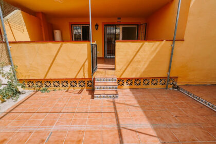 5251429914705c67a5ad692e3f3a8728 - 23