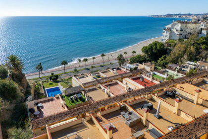 5251429914705c67a5ad692e3f3a8728 - 29