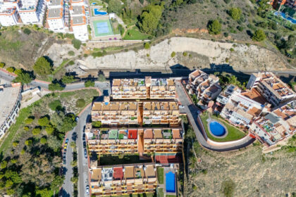 5251429914705c67a5ad692e3f3a8728 - 36