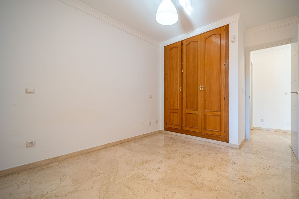 5251429914705c67a5ad692e3f3a8728 - 8