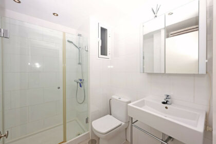 52cc2daedd4a9d04a1e2e9010adb3f5a - 19