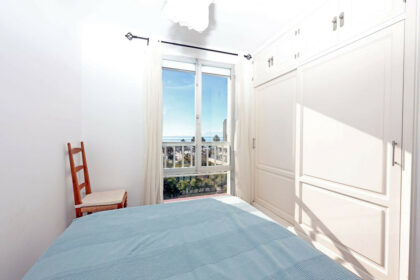 52cc2daedd4a9d04a1e2e9010adb3f5a - 9