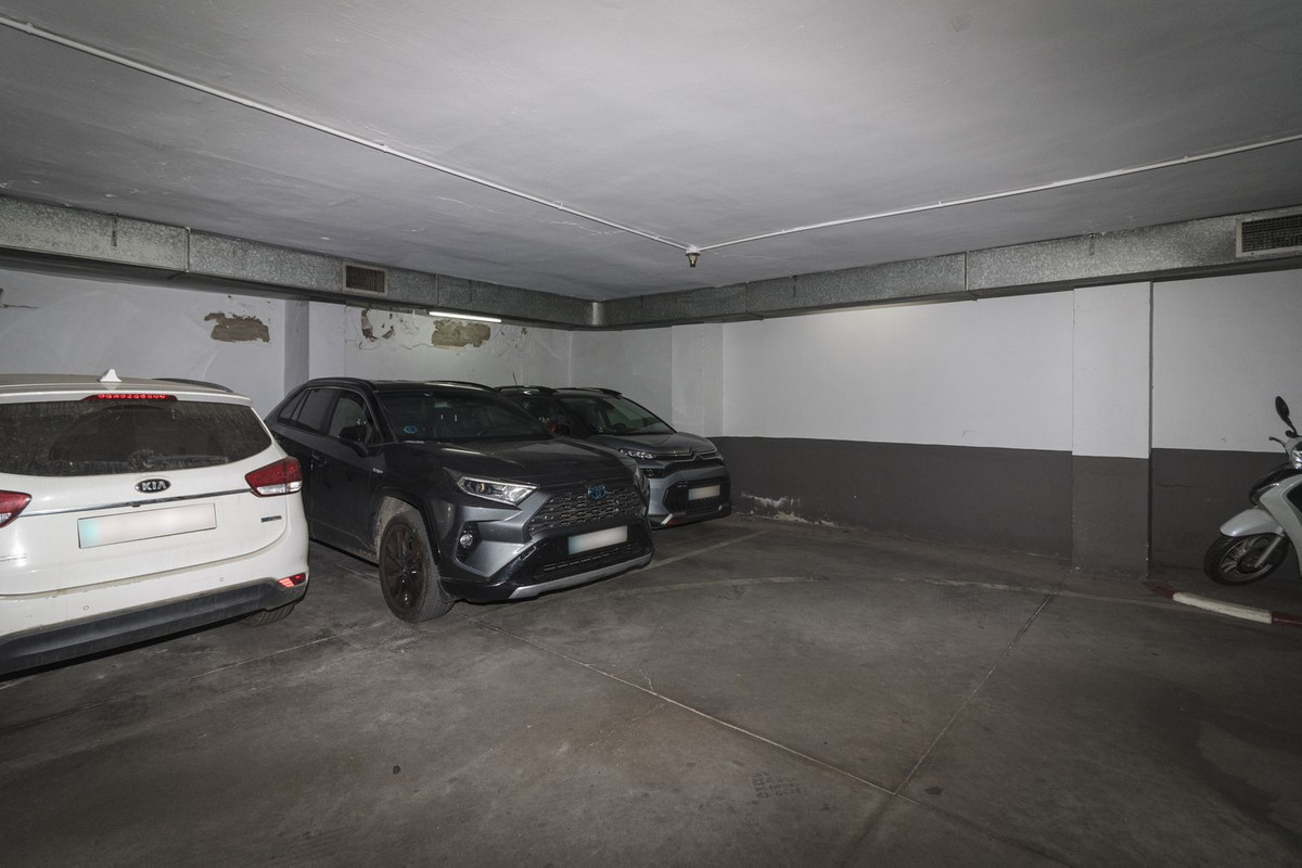 53ef3f32007f46701393fe8597b76ff4 - 27