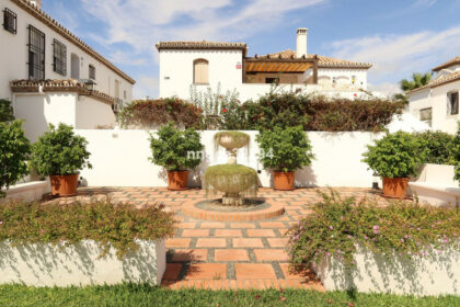 54524dfaef1538ab0758360f337cf8a8 - 24