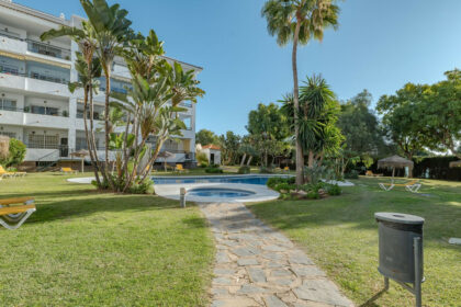 5488fb00a1316be99e2bfb4bb640c356 - 42