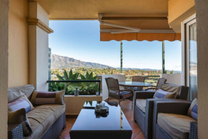 54a9414bd85b9a4858ad699374429b2c - 14