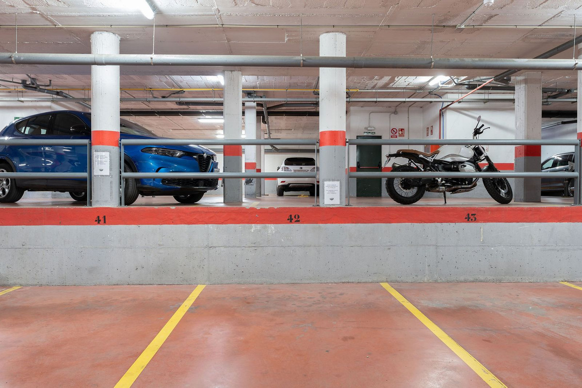 54a9414bd85b9a4858ad699374429b2c - 25