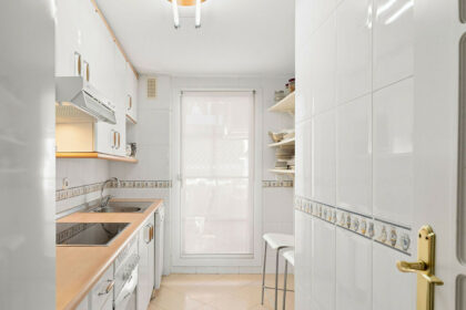 54a9414bd85b9a4858ad699374429b2c - 4