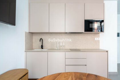 54aba9e3efd6798c6e9e1d7062c83464 - 18