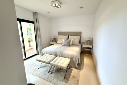 5546409c618dda8969bb7468c5a0f3ba - 12