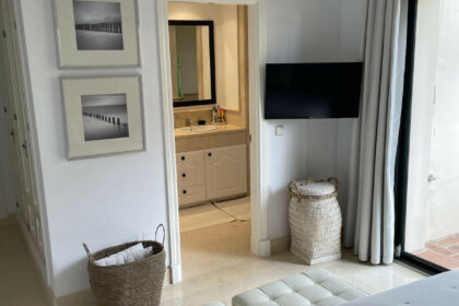 5546409c618dda8969bb7468c5a0f3ba - 13