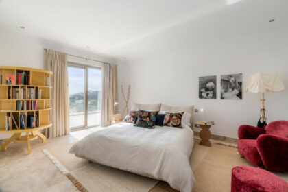 55c035b2565ebe5e64d1fea7caf190cf - 16