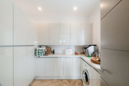 55c035b2565ebe5e64d1fea7caf190cf - 32