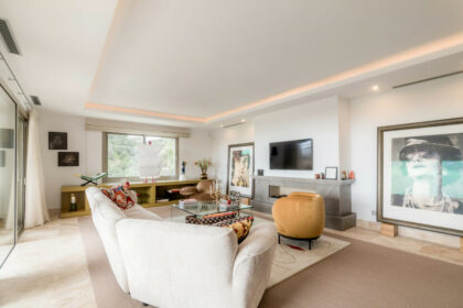 55c035b2565ebe5e64d1fea7caf190cf - 9