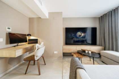 560da7ed4d513b08a11413ddffe5c6f2 - 11