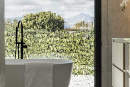 560da7ed4d513b08a11413ddffe5c6f2 - 13