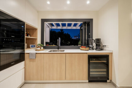 560da7ed4d513b08a11413ddffe5c6f2 - 21