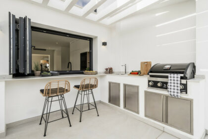 560da7ed4d513b08a11413ddffe5c6f2 - 26