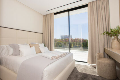 56fdc3d7e0159d69d3076d1f82ba1c3c - 17