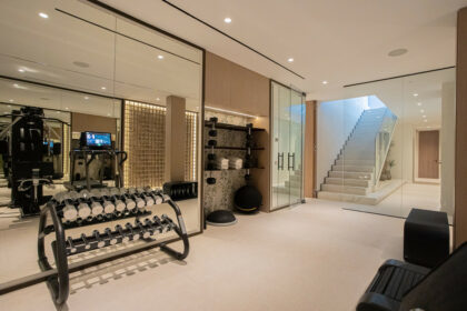 56fdc3d7e0159d69d3076d1f82ba1c3c - 24